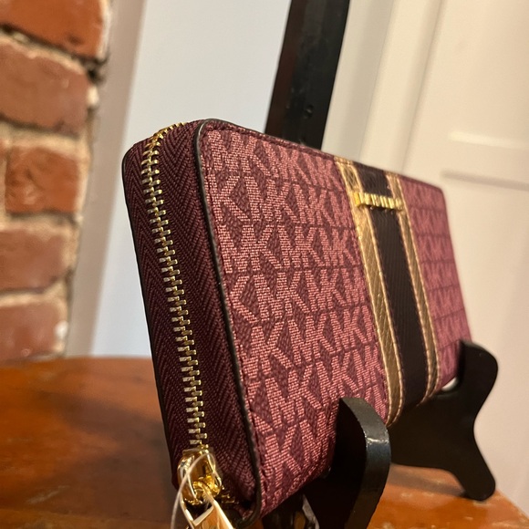 NWT Michael Kors Large Jet Set Wallet/Wristlet/Clutch Ox Blood Rogue Sombre MK - Picture 3 of 16